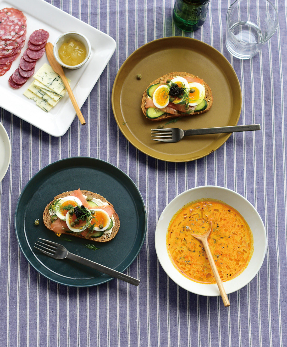 レコメンド :: 夏の器・青い器 :: レカ 220プレート - マルミツウェブ