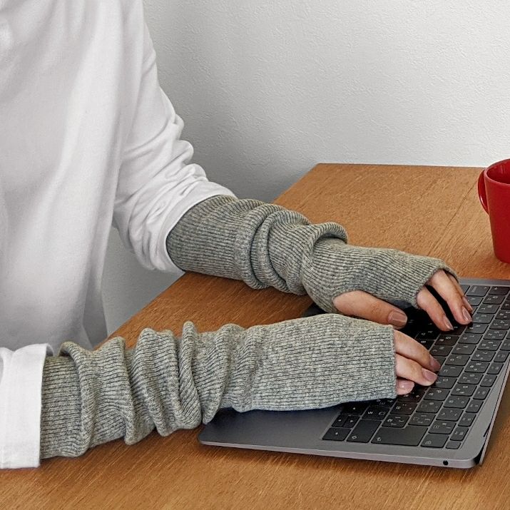 カシミヤ100％アームウォーマー | Milestone公式オンラインストア