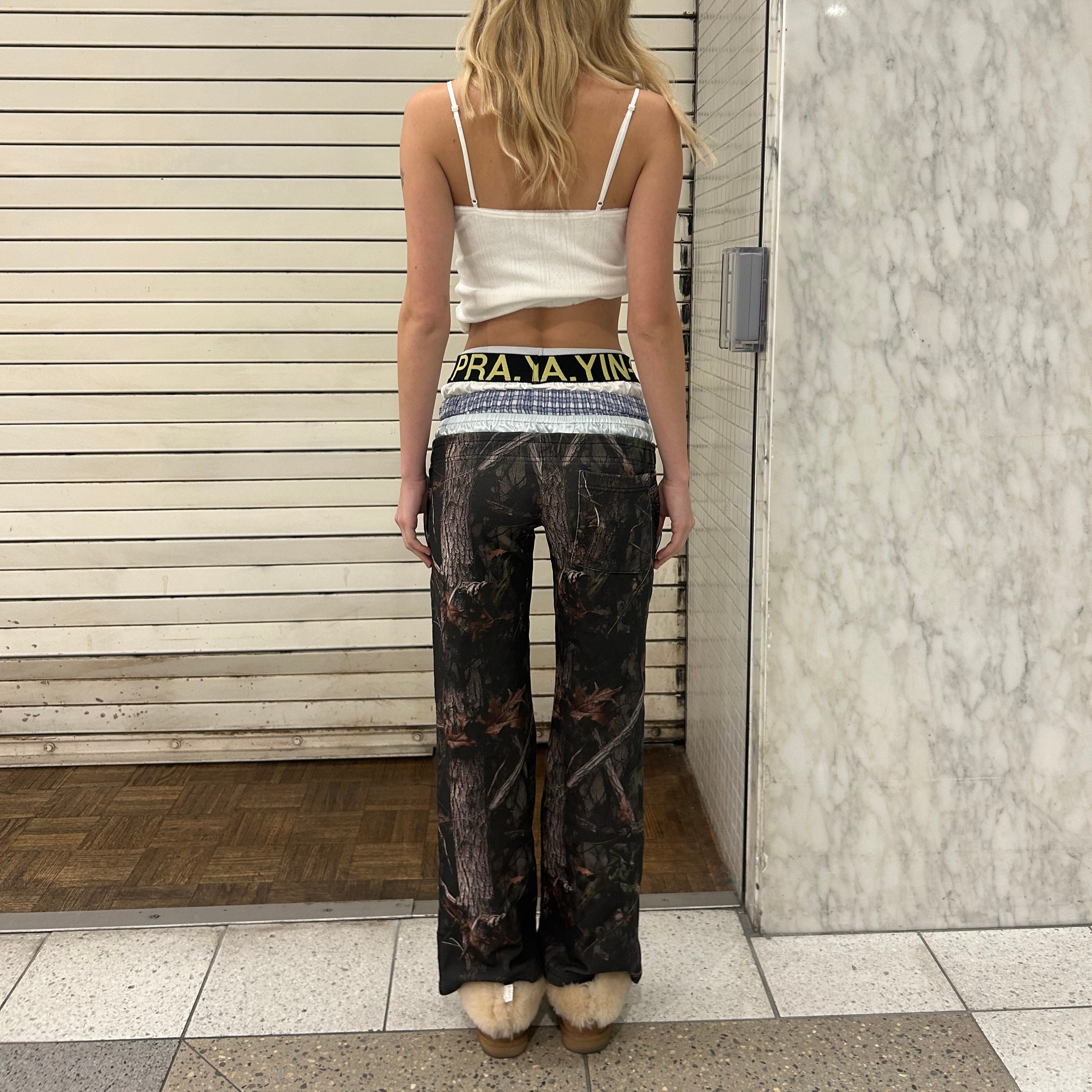 Real Tree Underwear Sweatpants – Praying