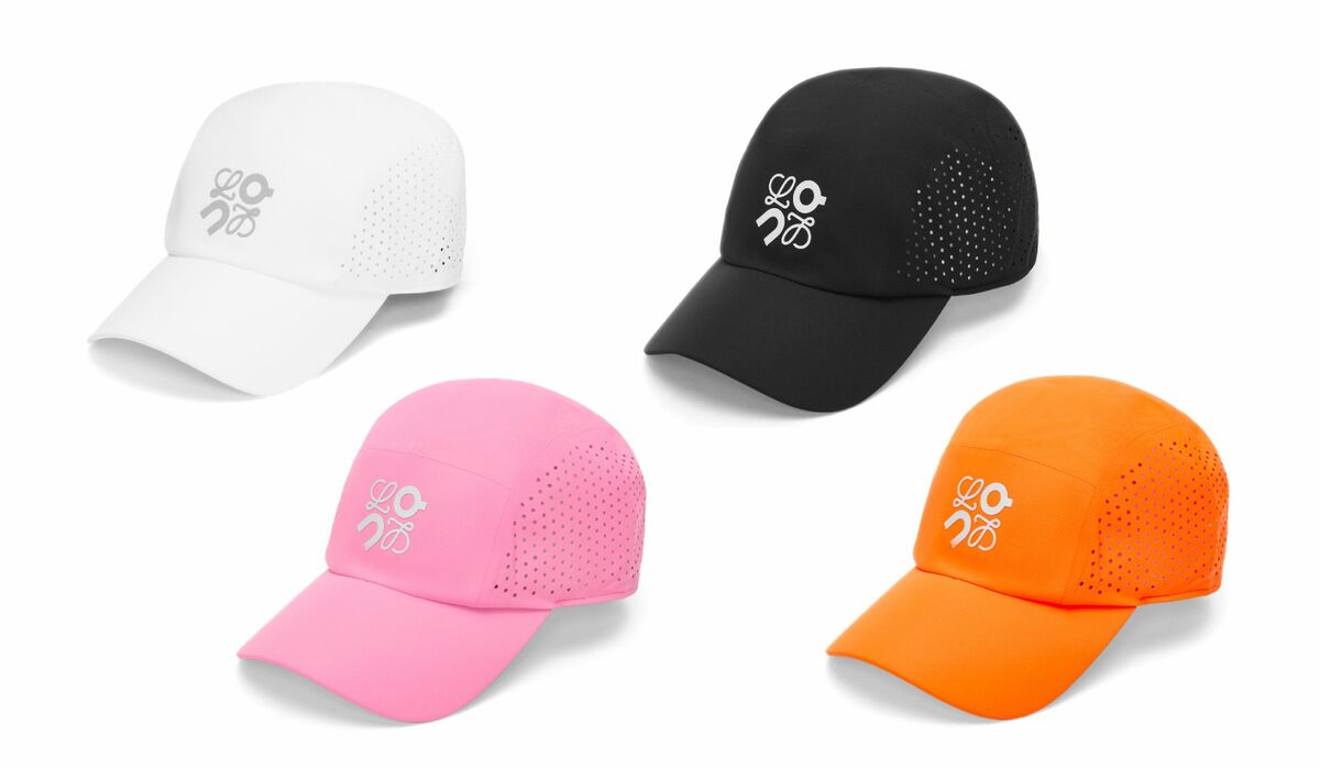 ロエベ」の夏映え帽子4選｜「オン」とのコラボロゴがアクセントに