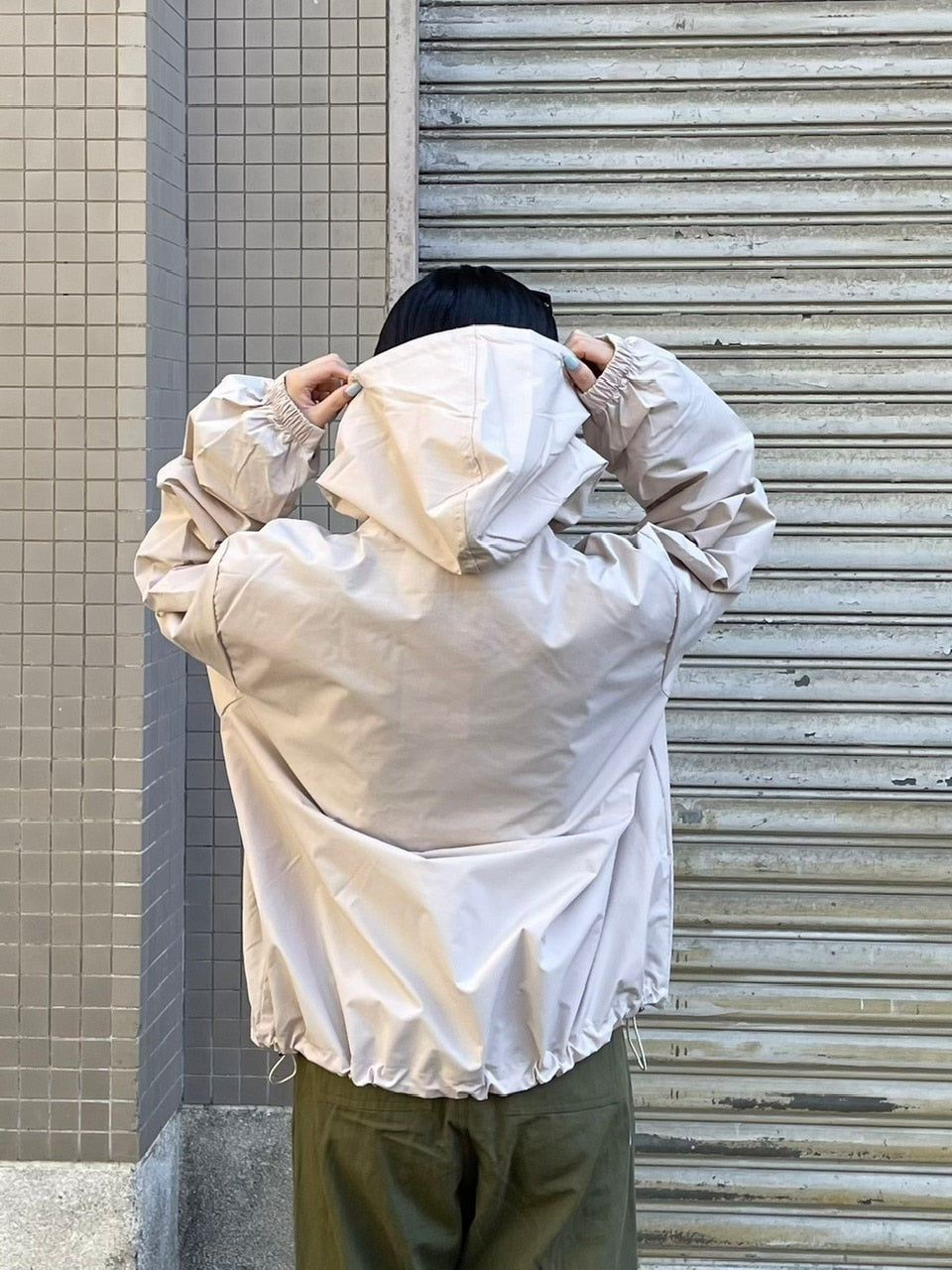 受注制【Chikashitsu +】unisex cropped hooded blouson (3color