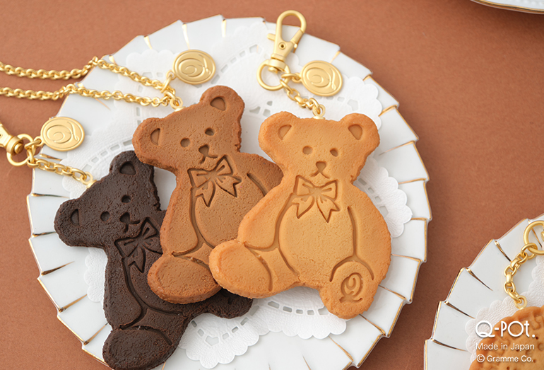 Q-pot 福袋限定品 木馬焼きたてクッキーバッグチャーム ハガキ付き♡ Q