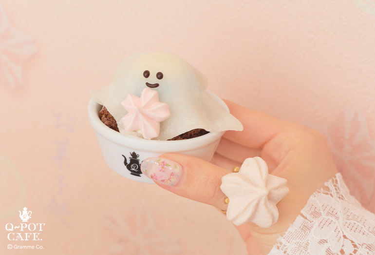 ほんのり桜色に染まったもちもちの求肥のオバケちゃんが今年も3月23日