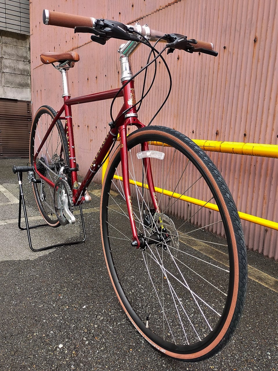 修学院店】クラシカル×モダンなクロスバイク RALEIGH Radford