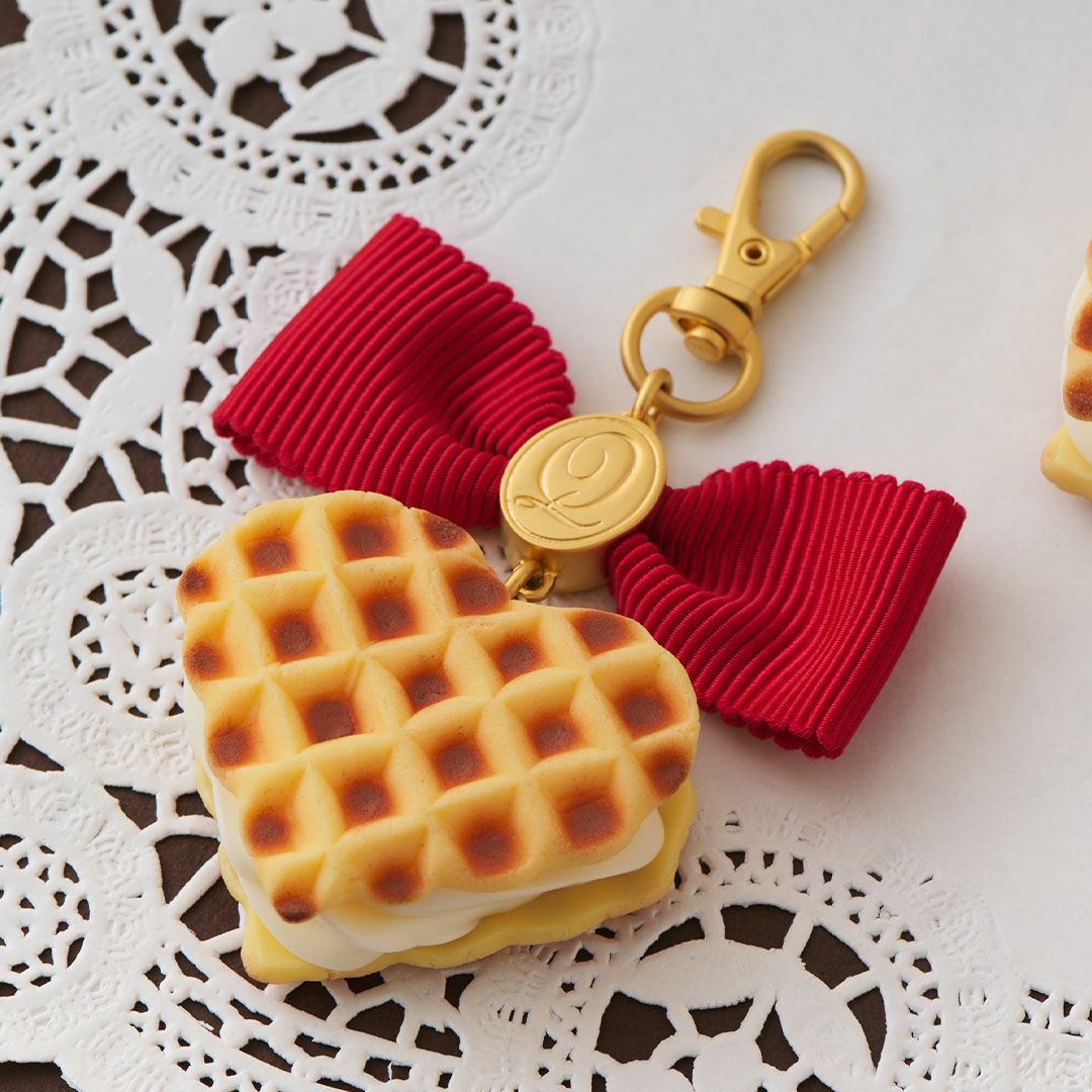 バターミルクワッフル バッグチャーム | Q-pot. ONLINE SHOP
