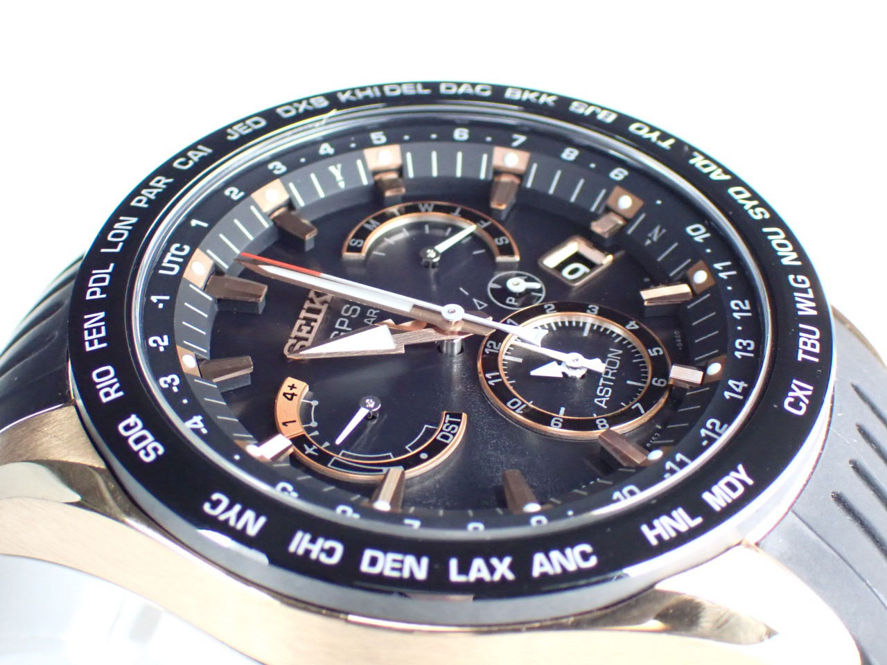 セイコー アストロン GPSソーラー電波 ブラック文字盤 メンズ SBXB055