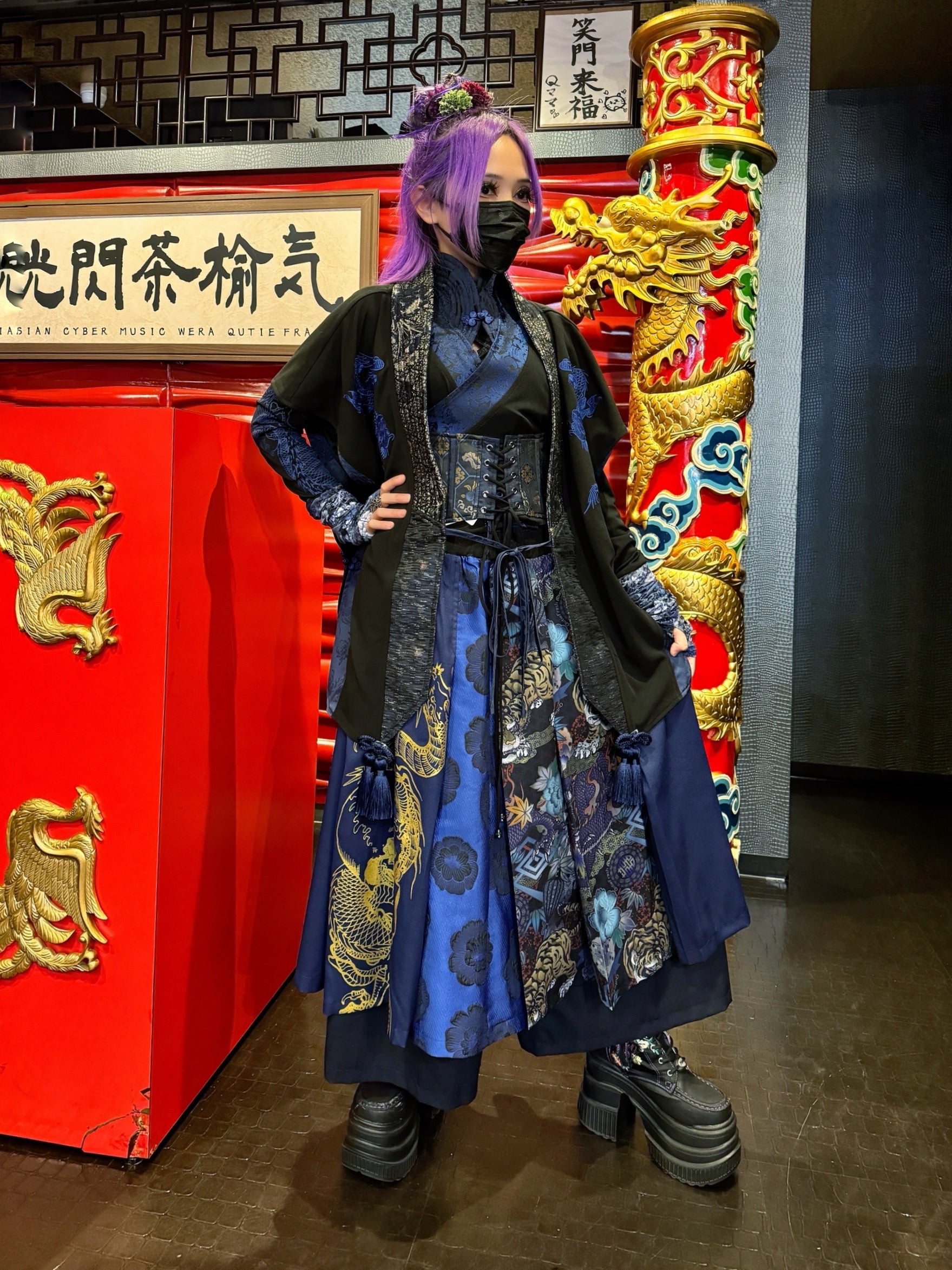 ウ*ネ様 キューティーフラッシュ チャイナチュニック 鶴と鯉 ネイビー