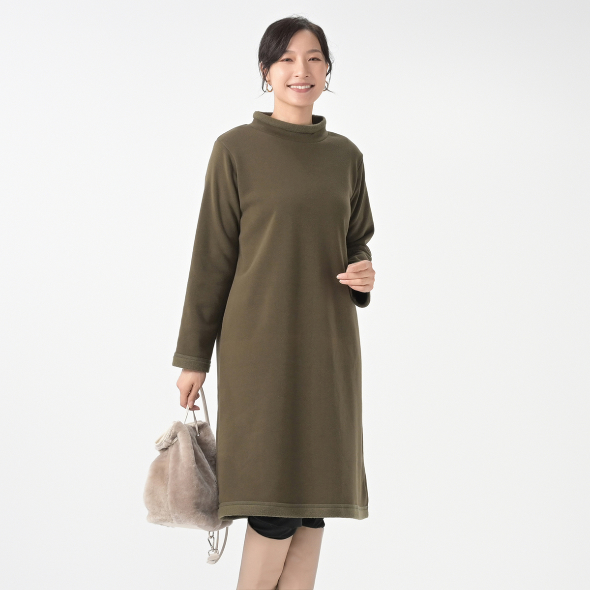 Provador ぬくぬく裏起毛 ロールネックワンピース 麻布プロバドール