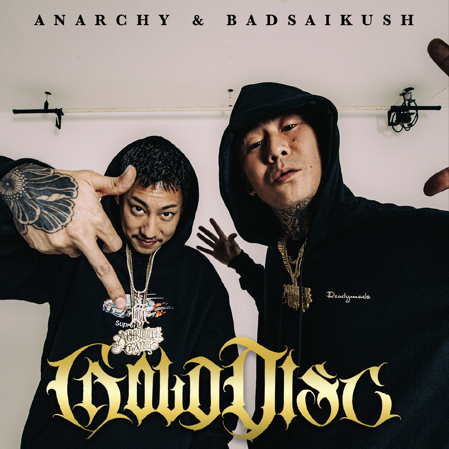 ANARCHYとBADSAIKUSH(舐達麻)のコラボEP『GOLD DISC』が全曲インスト