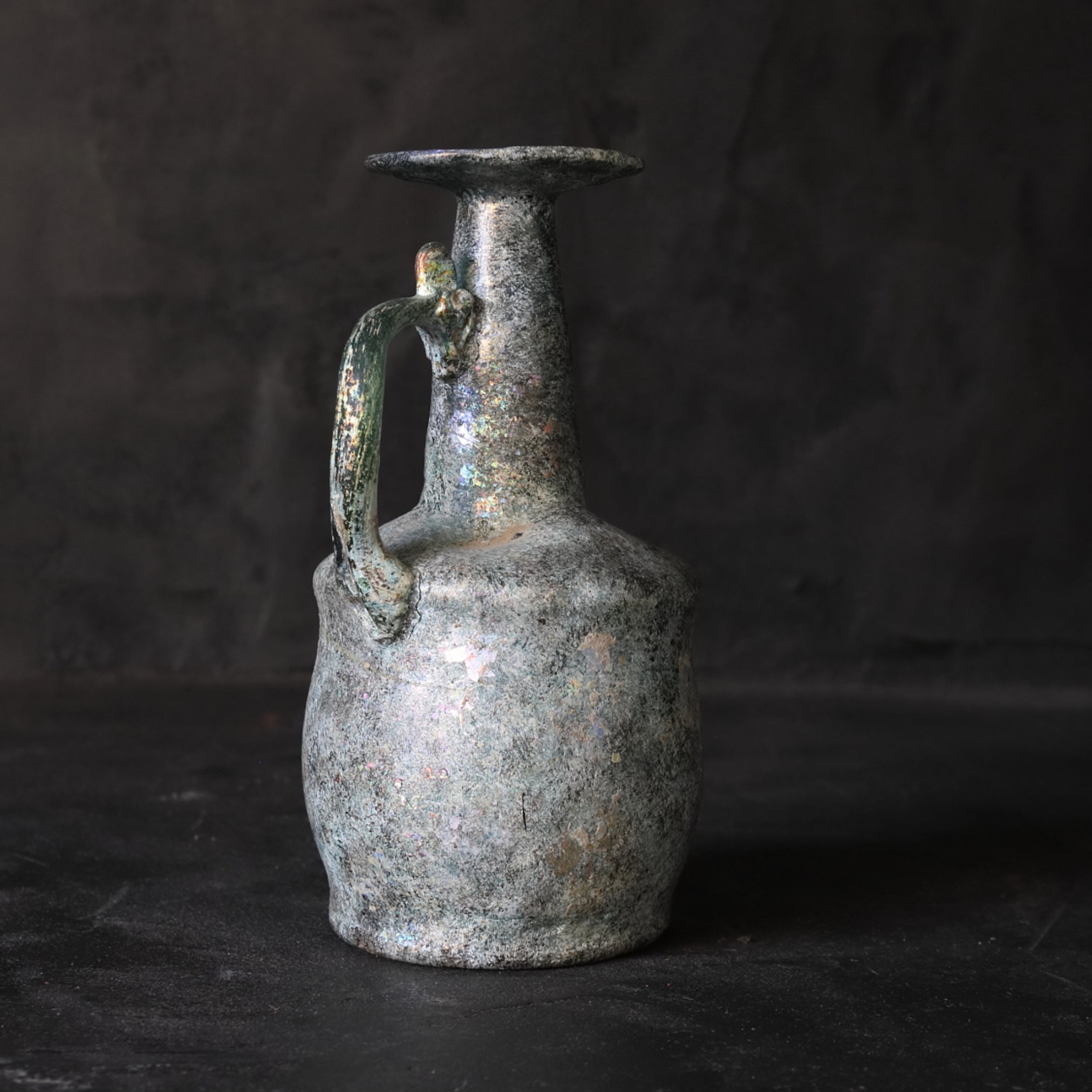 古代 ローマンガラス 銀化 把手付瓶（先史：3世紀以前） | 入蘆花