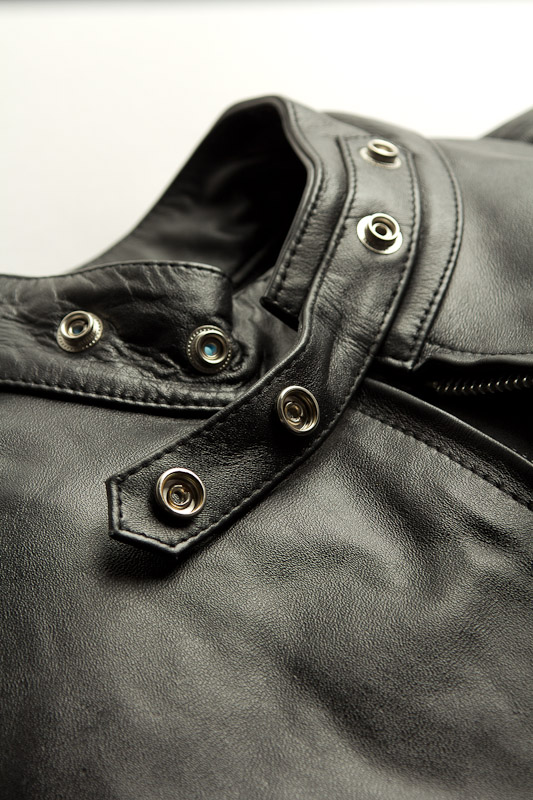 シングルライダースジャケット ブラック カウレザー、ライダース