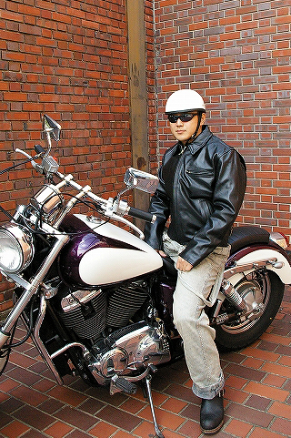 トラッカージャケット ブラック カウレザー、ライダースジャケット、革