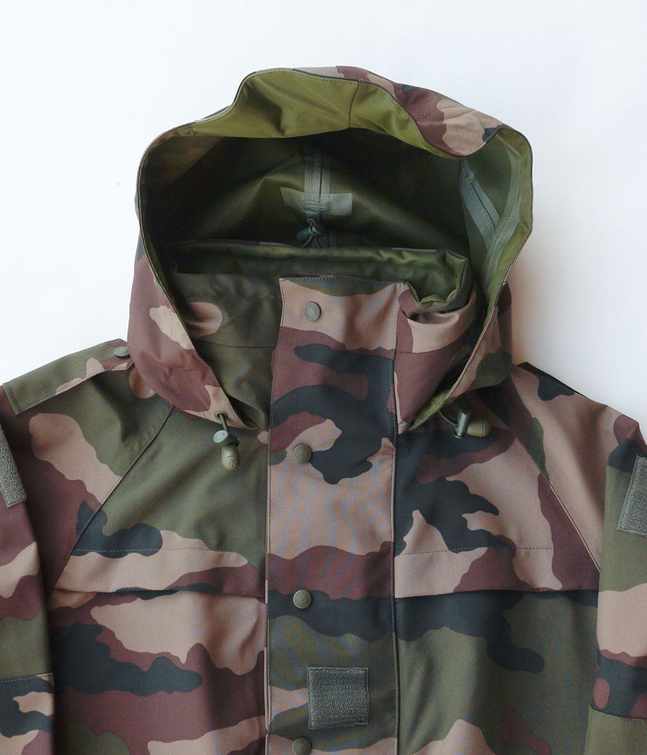 フランス軍 CCEカモウォータープルーフジャケット［Dead Stock