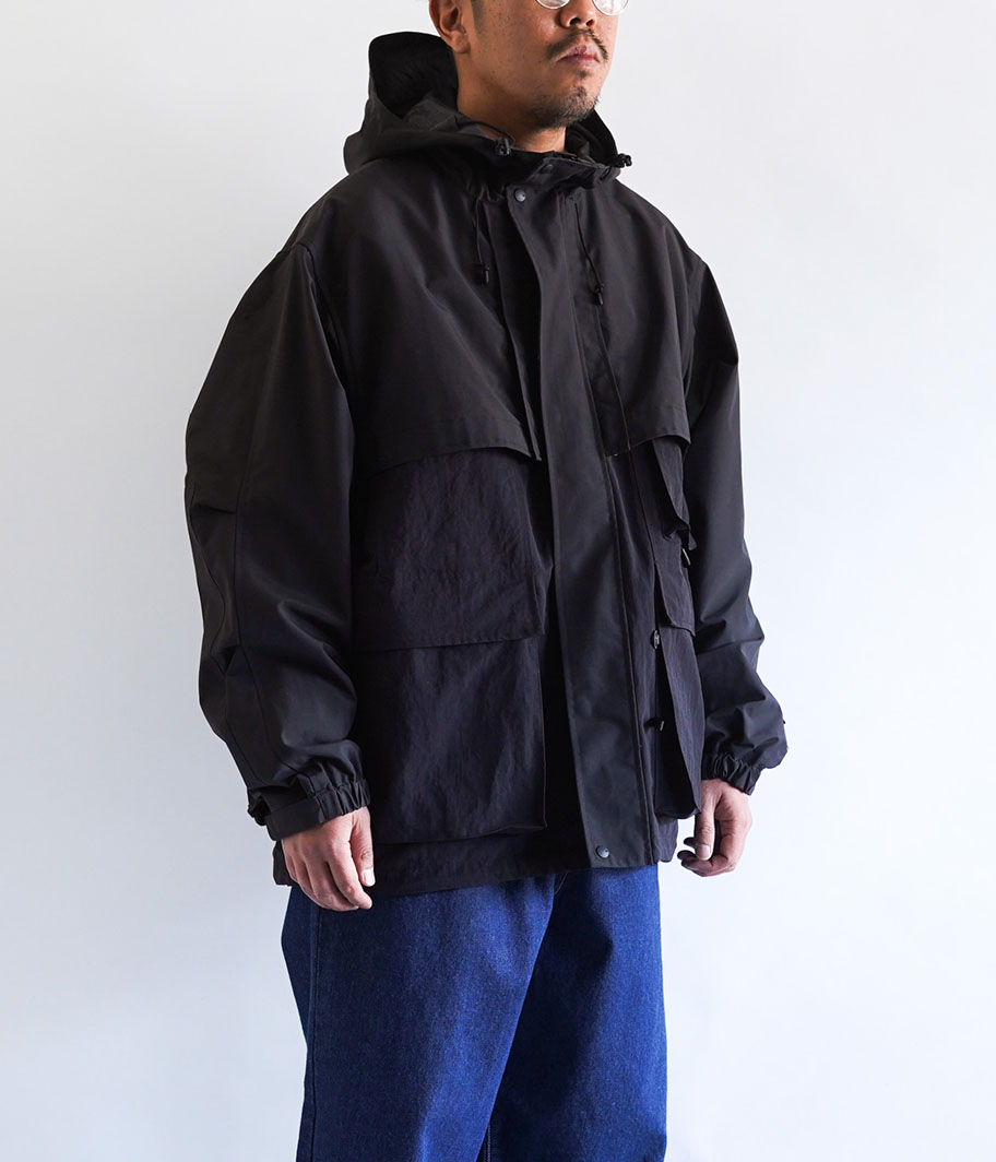 DAIWA PIER 39 TECH LOGGER MOUNTAIN PARKA [BLACK] - Fresh Service