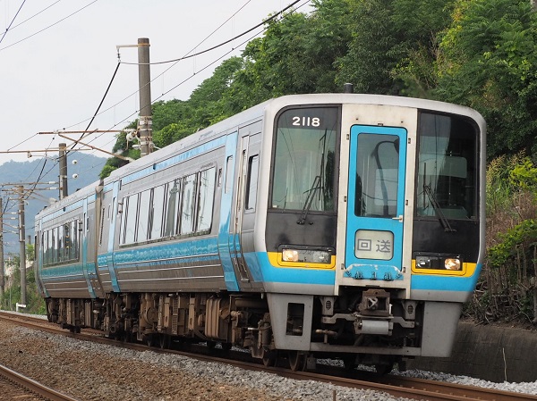 JR四国】高知運転所の2000系が土讃線を北上、高松へ！ | 鉄道ホビダス