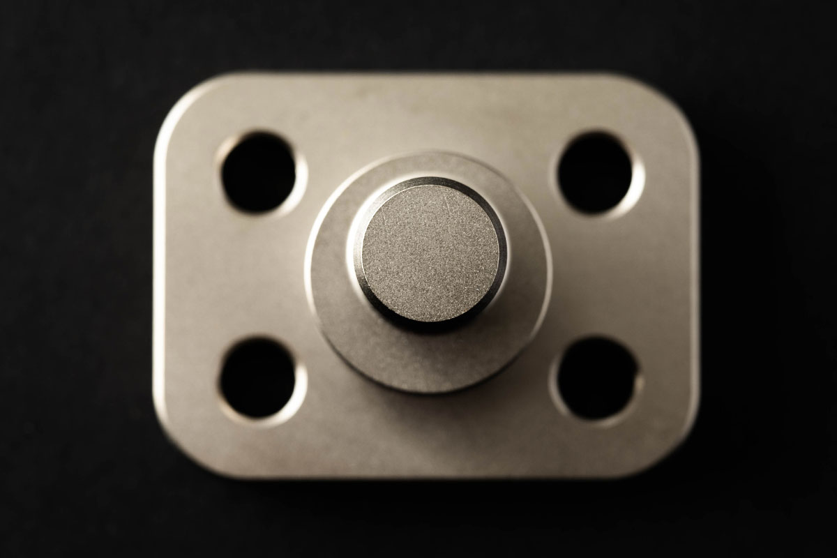 ジムニー専門店 レインボーオート Rainbow Auto / 偏芯キングピン（2度）