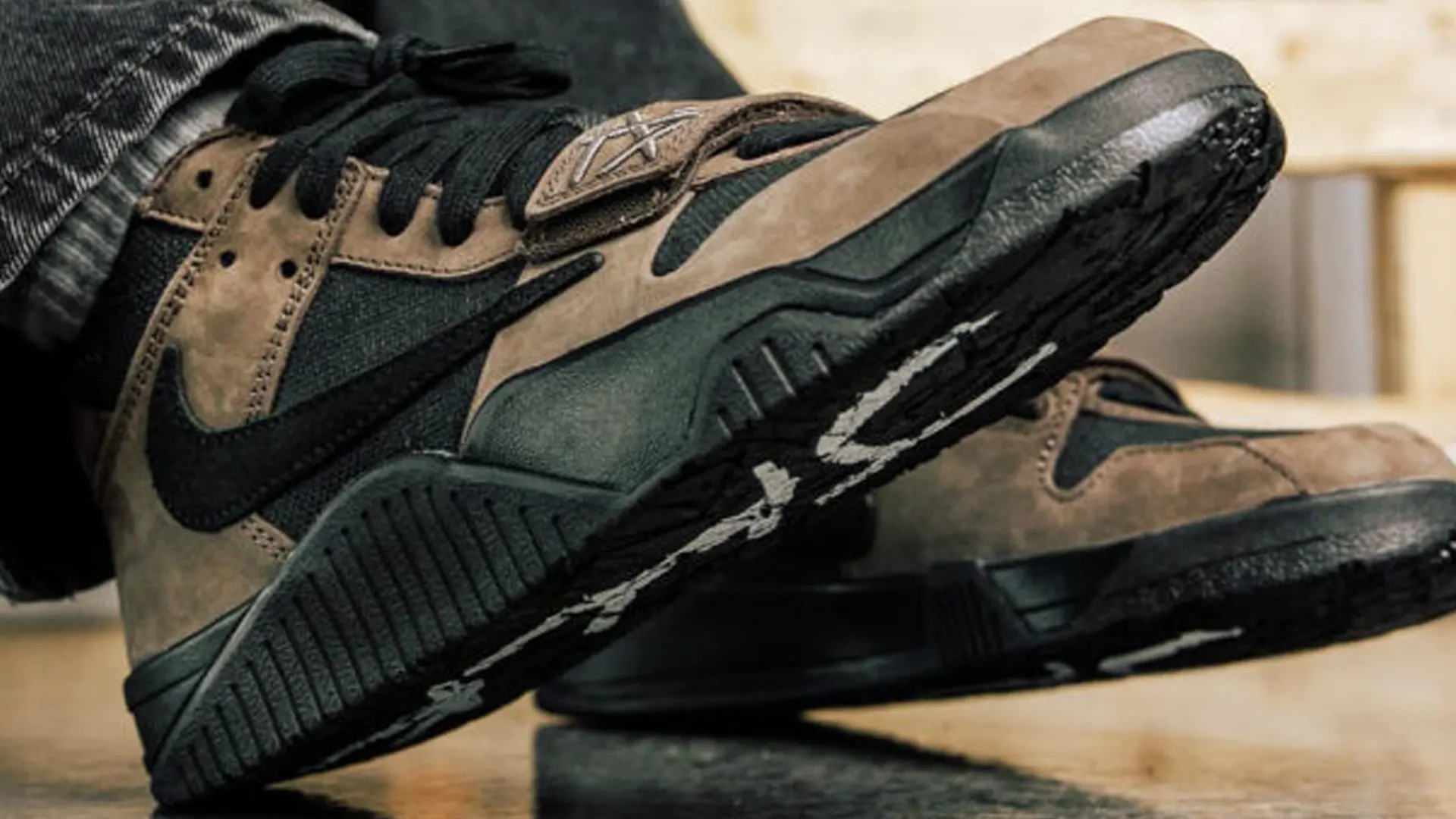 Jordan Jumpman Jack TR 'Dark Mocha'