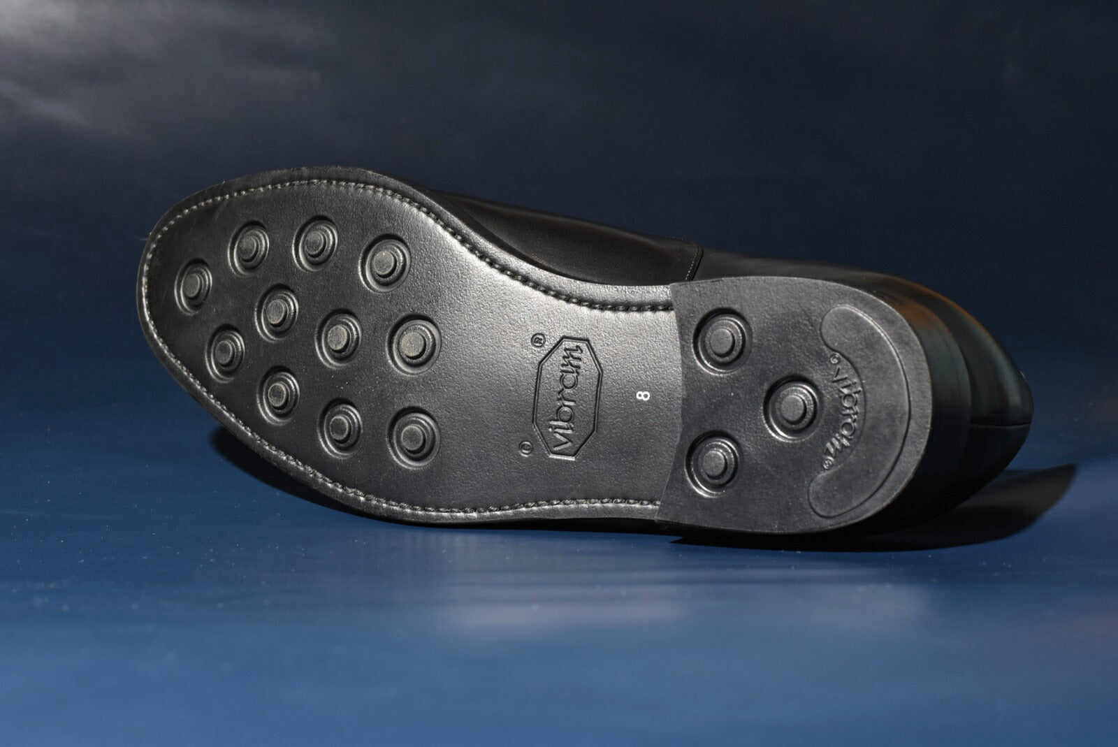 内羽根 パンチド キャップトゥ 5641Rll ブラック RAYMAR グッドイヤー