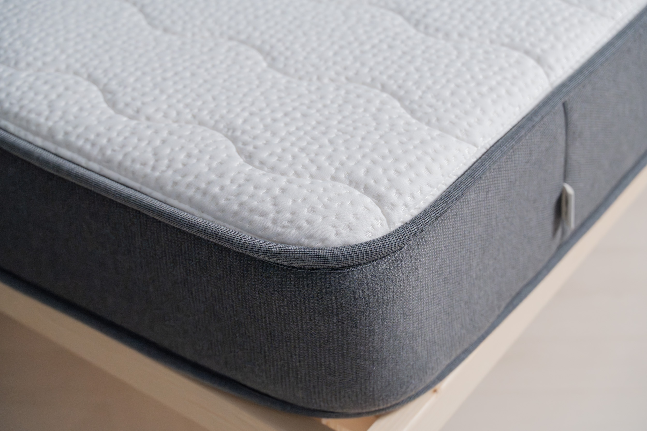 NELLマットレス シングル(S) - 寝具専門のレンタルサービス［ReBed