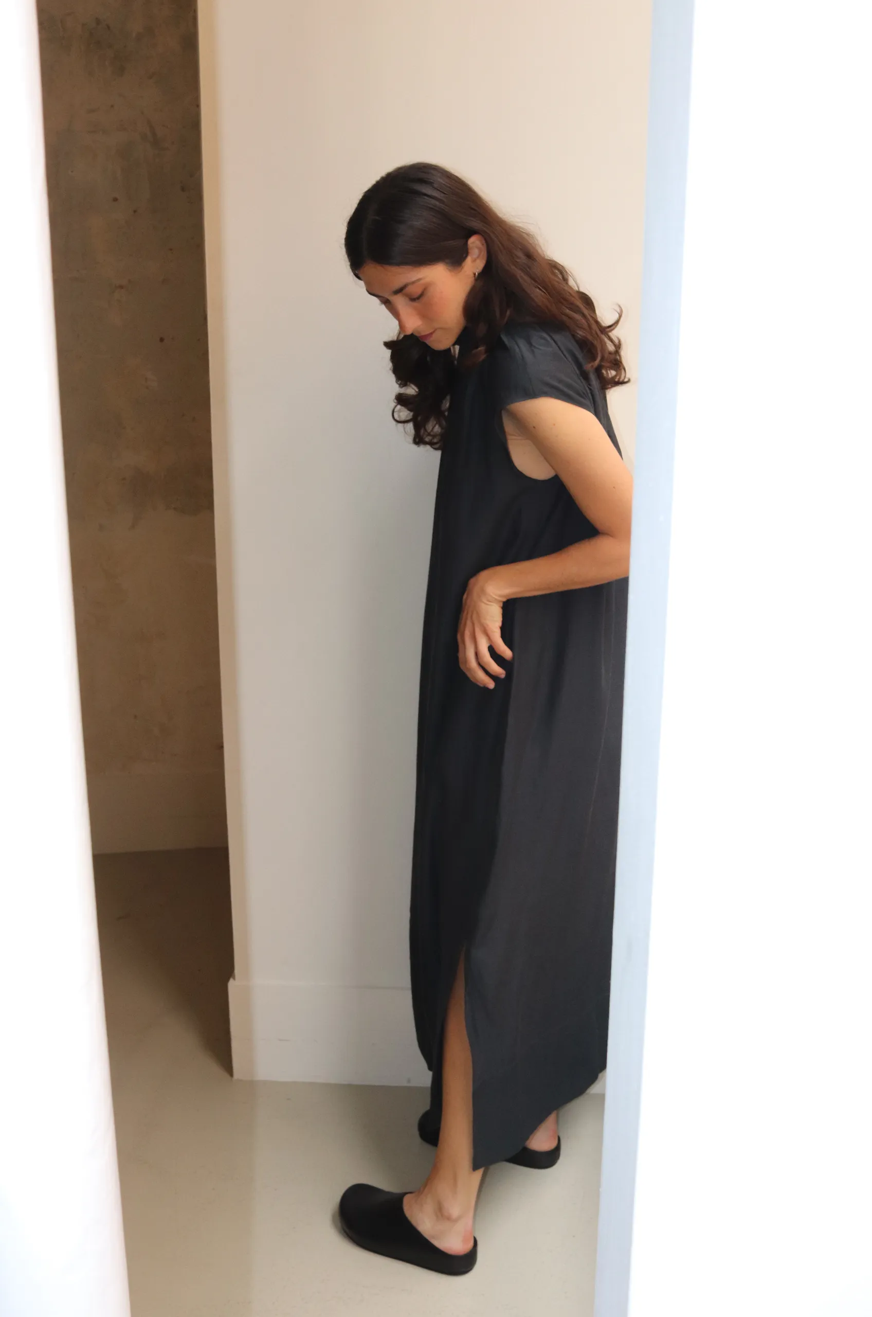 Toogood The Magician Dress Charcoal