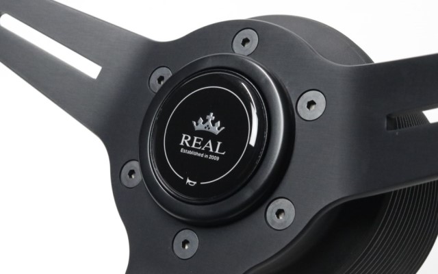 REAL(レアル) 汎用ステアリング　 スポーツ ディープタイプ 汎用ステアリング > レアル スポーツ ディープタイプ | REAL
