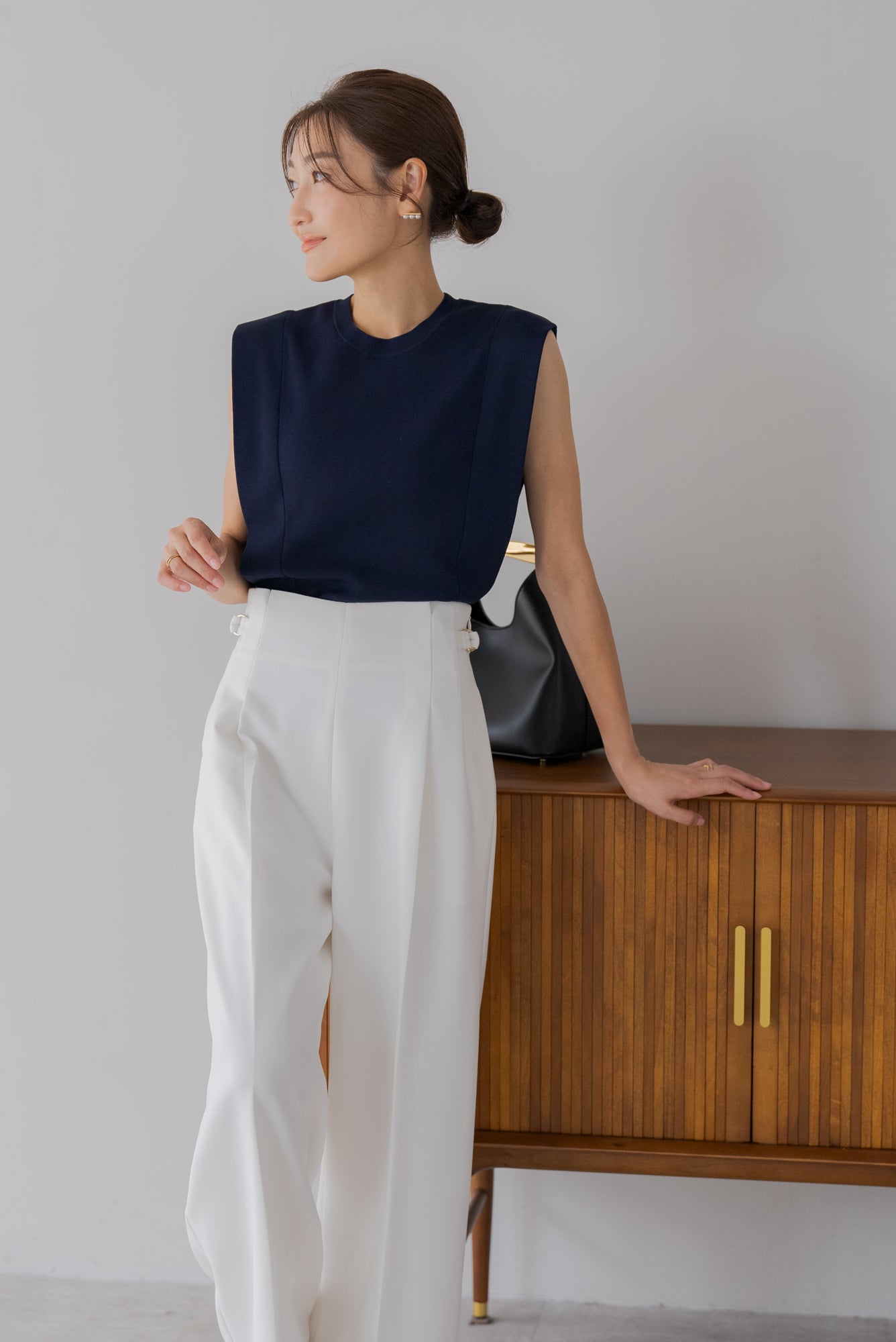 サイドベルトワイドパンツ｜SIDE BELT WIDE PANTSの通販｜regleam