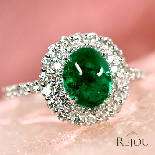 エメラルド(カボション) 1.7ct ダイヤモンド 0.7ct プラチナ リング