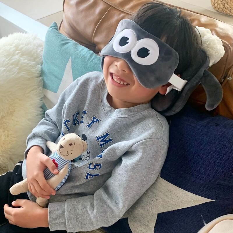 ひつじのショーン | アイマスク付もちもちピローRelaxeazzz