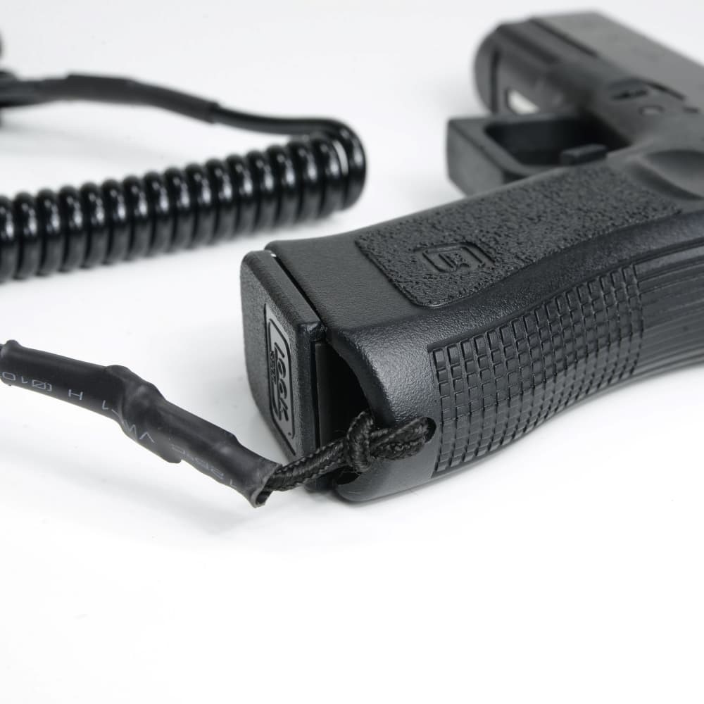 ピストルランヤード 板ナスカン付き スパイラルコード | ミリタリー