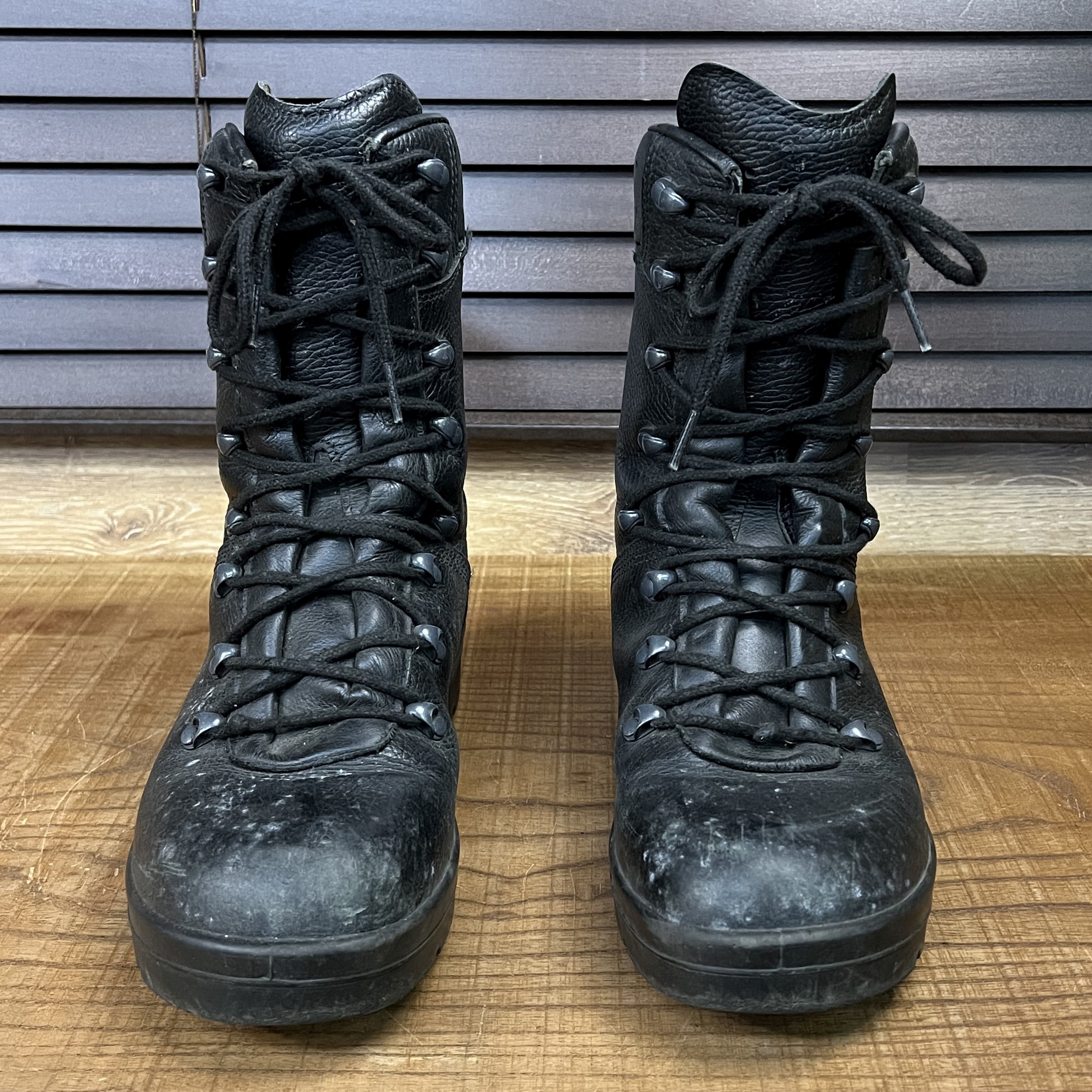 ドイツ軍放出品 コンバットブーツ 革製 レンジャーブーツ | ミリタリー