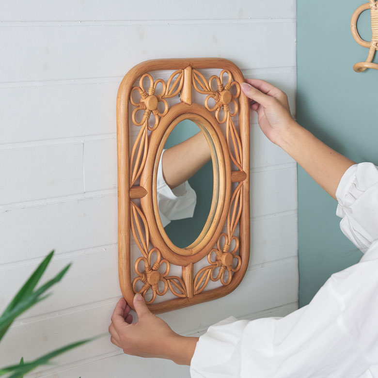 ミラー 鏡 ラタン 籐 取り付け用フック付き 約 W 32.5cm D 2cm H 42cm