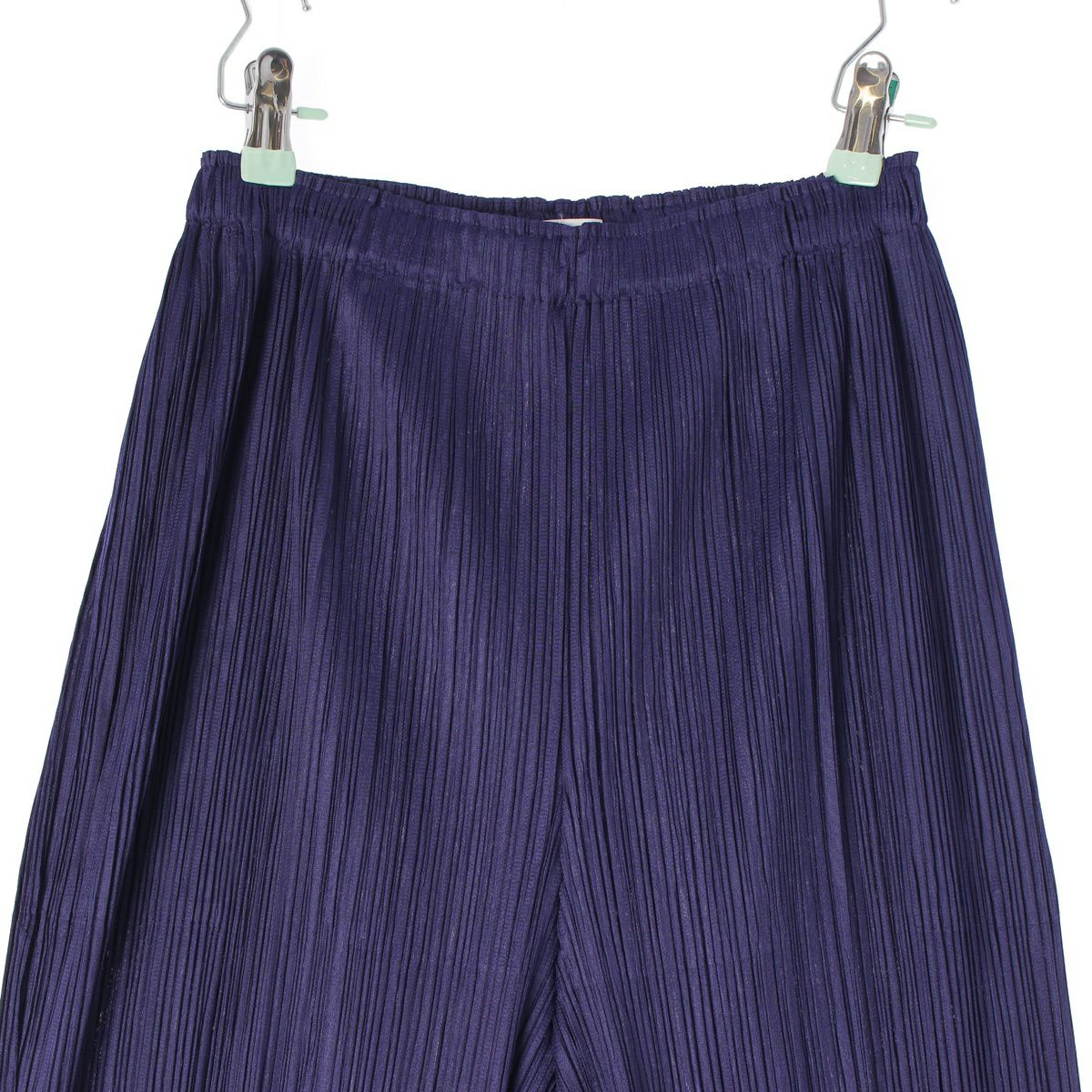 プリーツプリーズ イッセイミヤケ テーパードプリーツ パンツ ボトムス