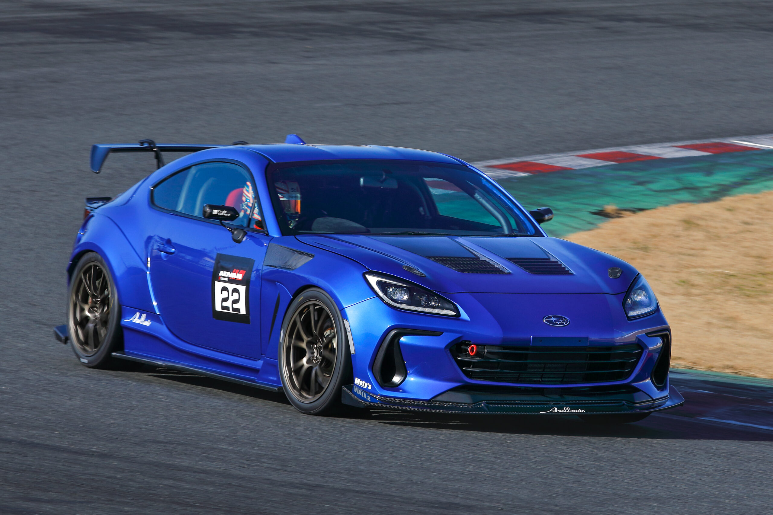 軽量化とセッティングを突き詰めてタイムを狙う「アクセルオート