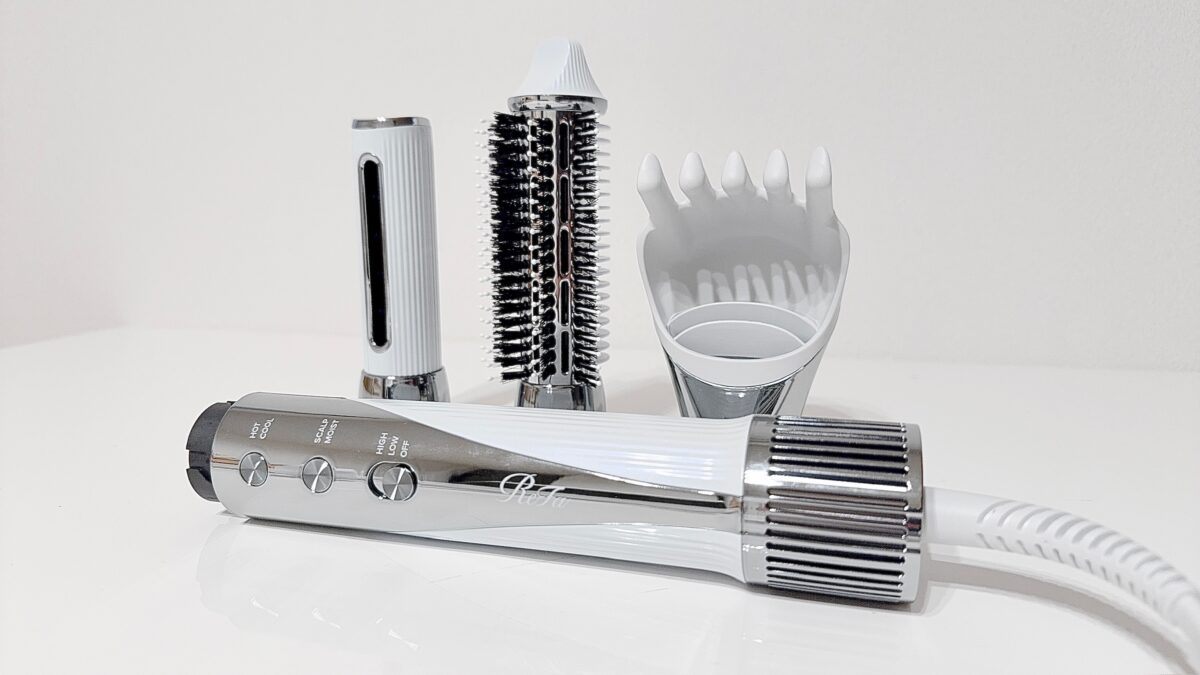 一台三役！リファのリセッターを美容師が口コミ評価！くるくる