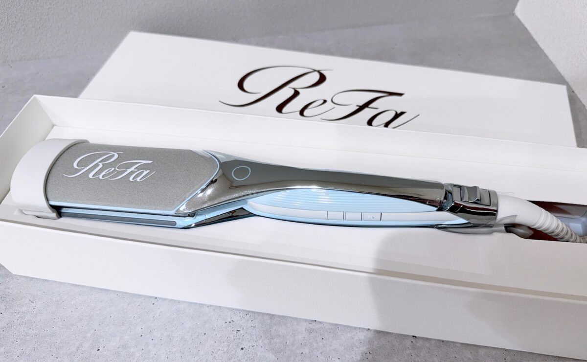 口コミ】リファ新作パワーストレートアイロンを美容師がレビュー！38mm