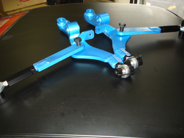 RB1オデッセイ プレート調整式、2cm延長ロアアーム ショートナックルアーム