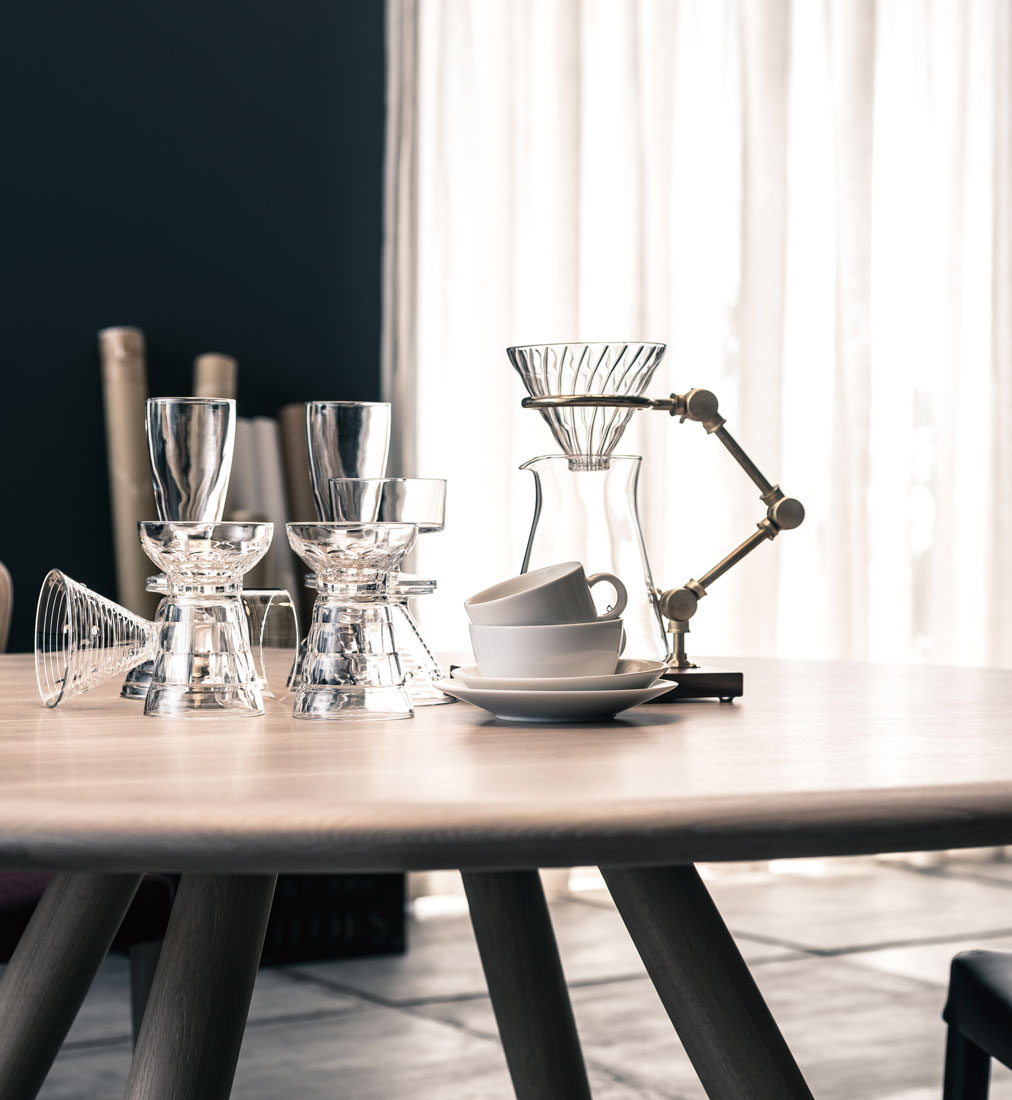 MO TABLE（MO テーブル 円形）｜Tables & Desks｜Dining Tables