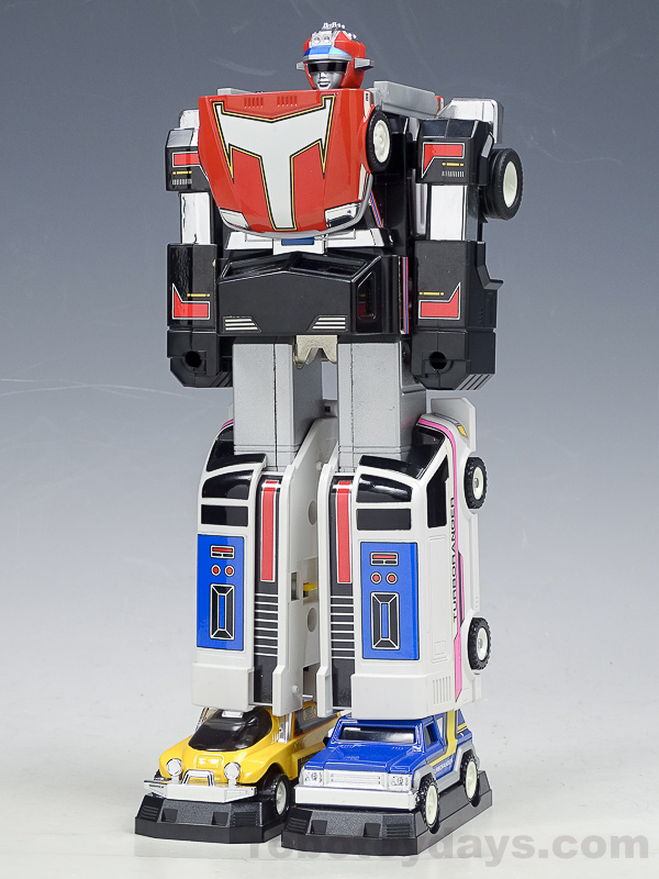 DX超合金 五連合体 ターボロボ (Turbo Robo) レビュー | RoboToyDays