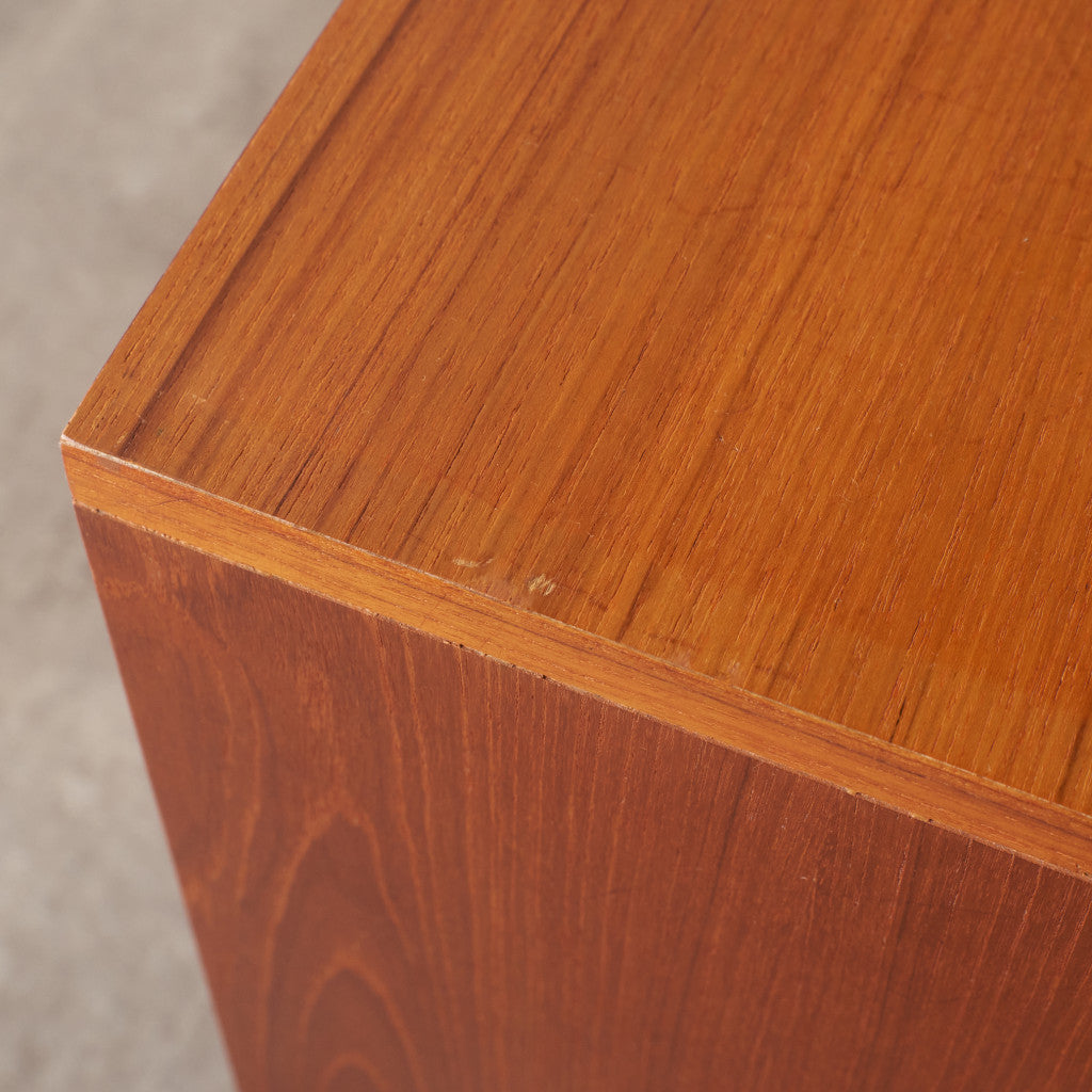 Fresco サイドキャビネット / カスタム アイアンヘアピンレッグ