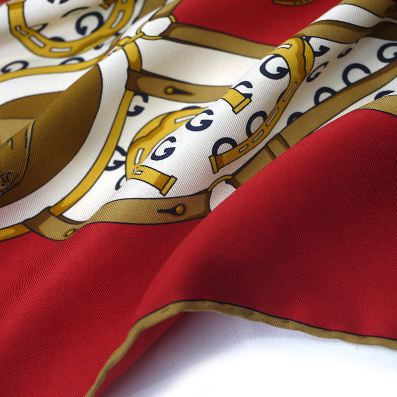 OLD Gucci 80sシルクスカーフ（赤/ホースシュー柄） – Vintage Shop Rococo