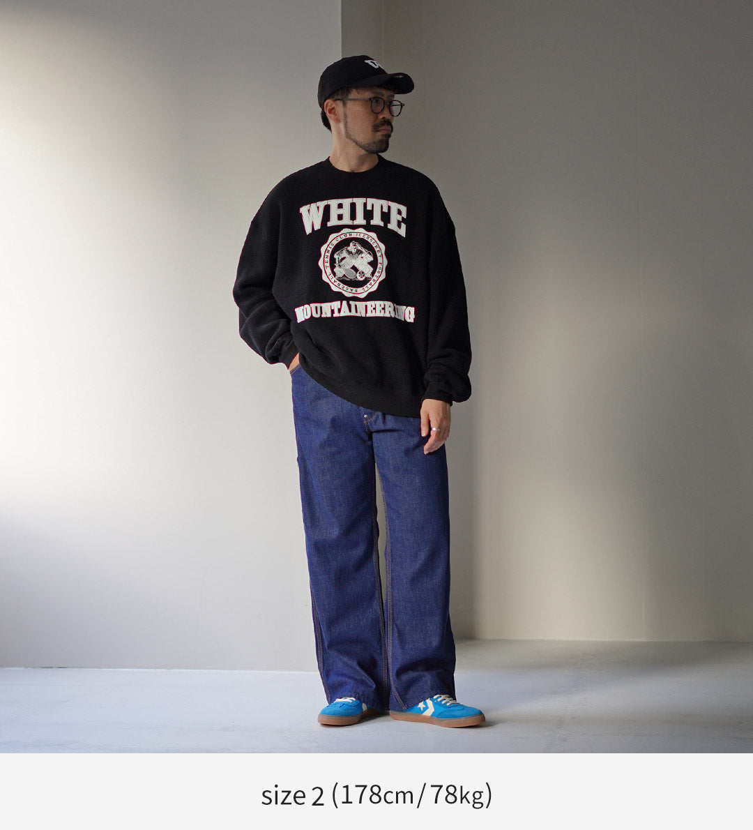 WHITE MOUNTAINEERING（ホワイトマウンテニアリング） カレッジロゴ