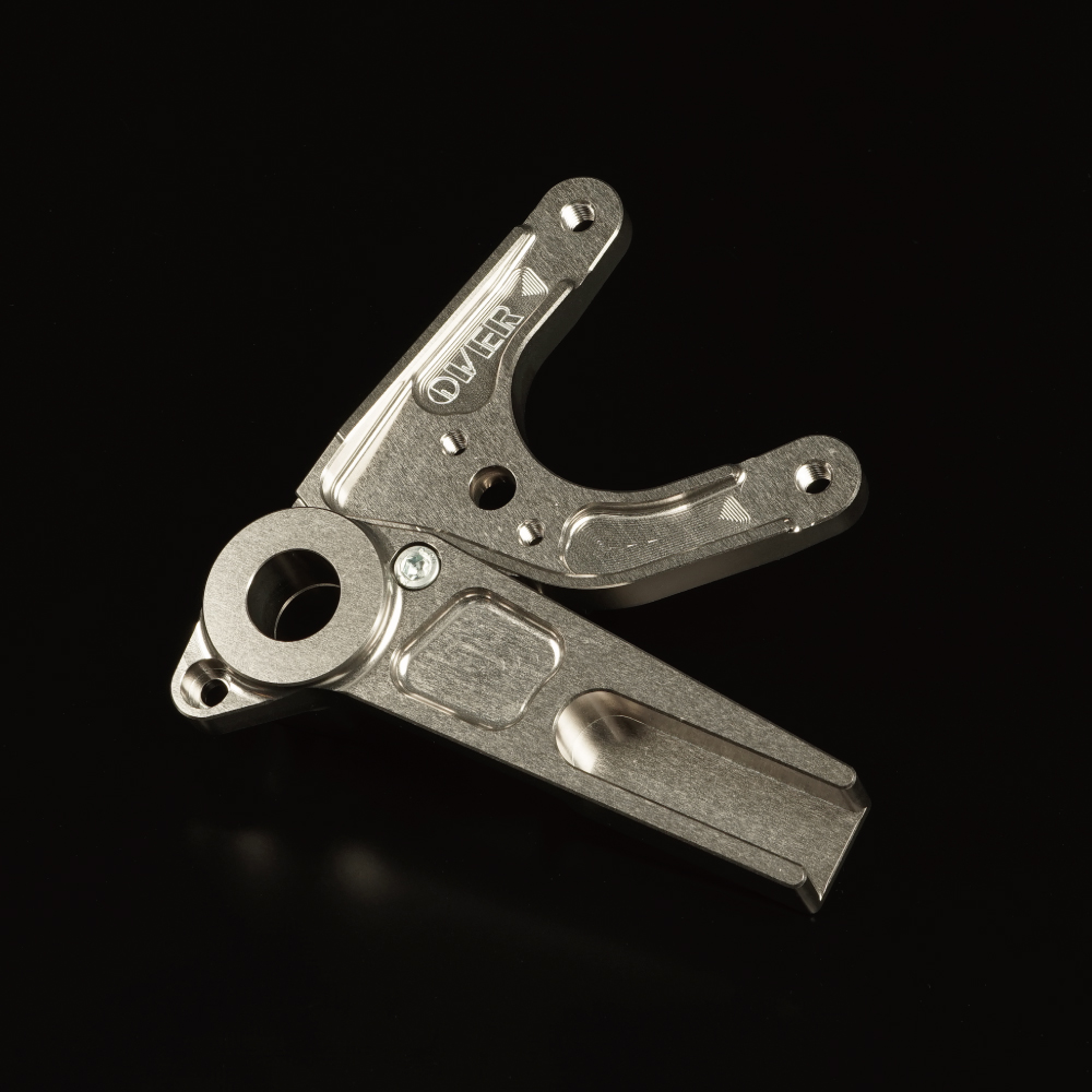 83-71-21 OVERRACING リアキャリパーサポート Z900RS | ラフ＆ロード