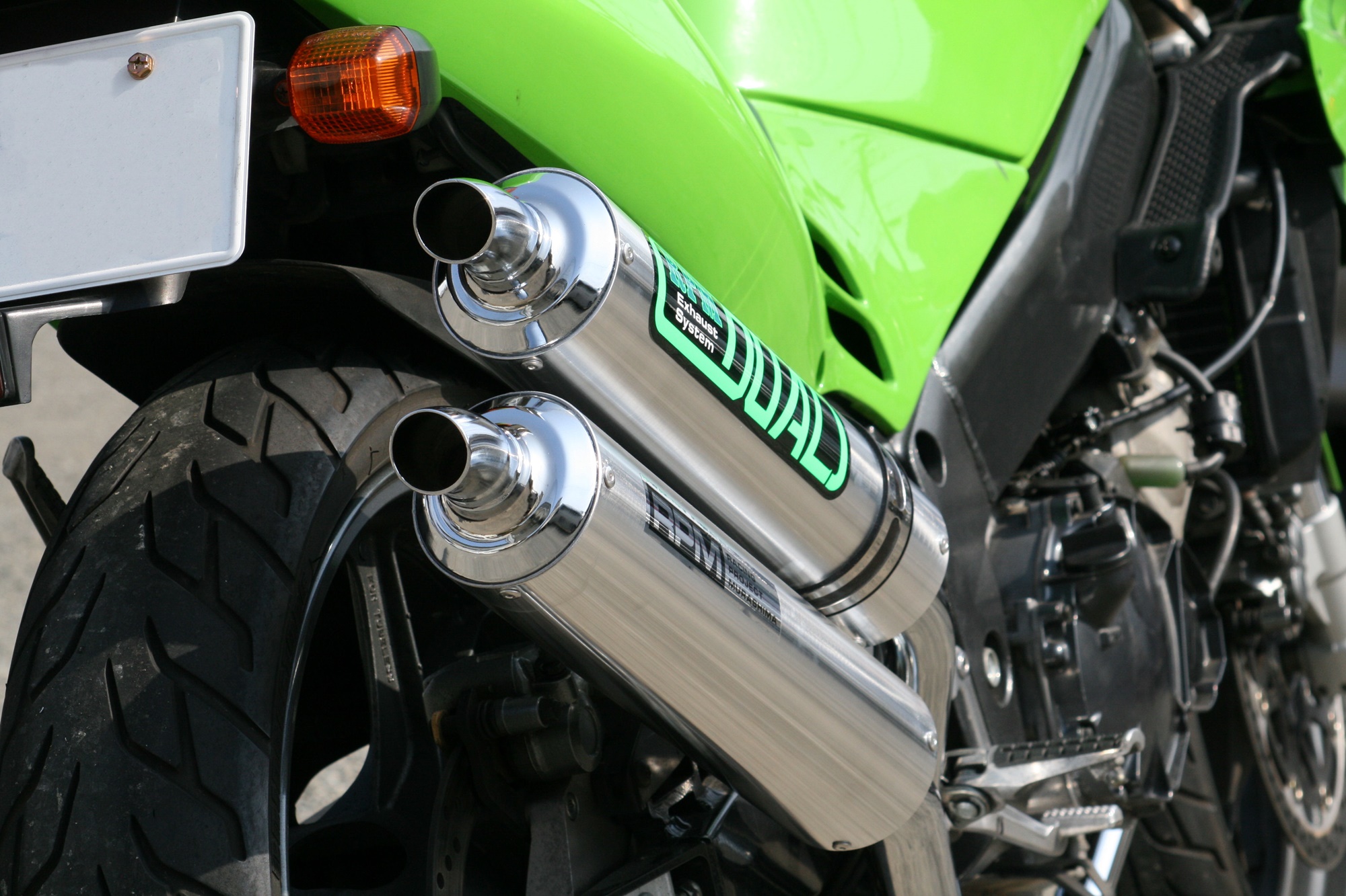 RPM-DUAL【右2本出し】 ZXR250/R【'89-'99】 | 製品情報 | バイク用