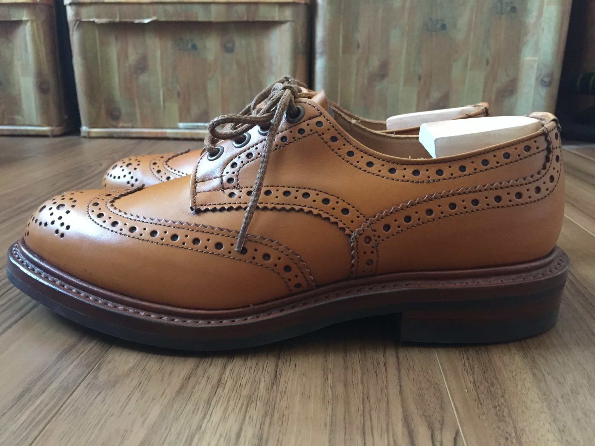 トリッカーズ バートン エイコン アンティーク ―― 購入から3年半。強靭