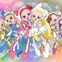 おジャ魔女どれみドッカ～ン！」描き下ろしの限定グッズがキュート