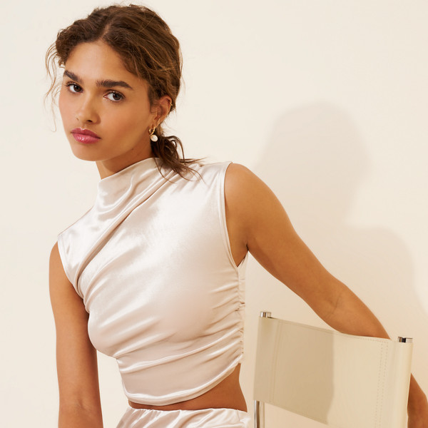 103646428_017_b?$og-image$