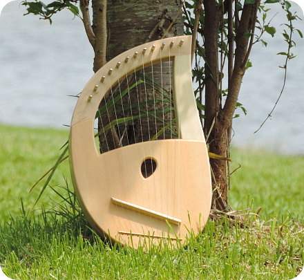 チェンバロ・スピネット・ライアー・大正琴 製造販売。浜松古典楽器