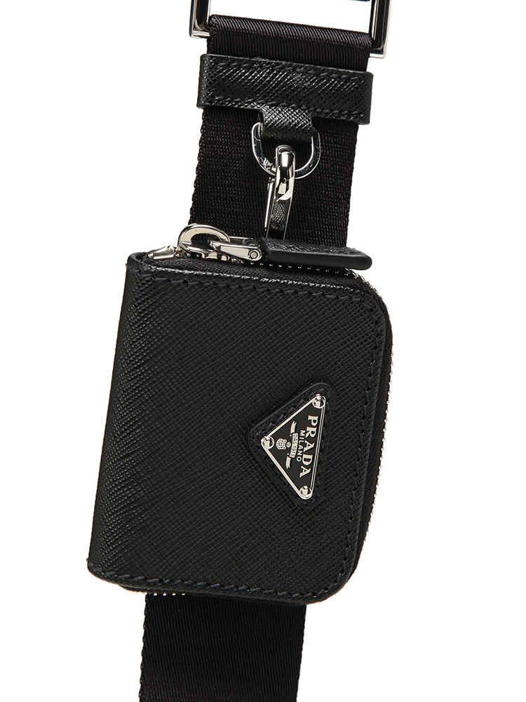 PRADA (プラダ) トライアングル ロゴ サフィアーノ レザー ショルダー