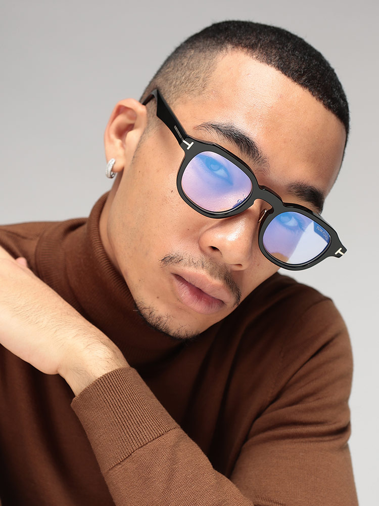 TOM FORD (トムフォード) ウェリントン サングラス ライトグレーレンズ