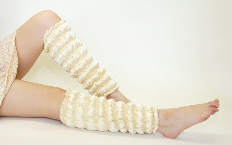 田中みな実さん使用｜「イオンドクターシルクレッグウォーマー